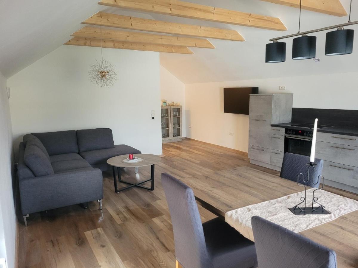 Ferienwohnung Schertel - Dorsbrunn بلينفيلد المظهر الخارجي الصورة